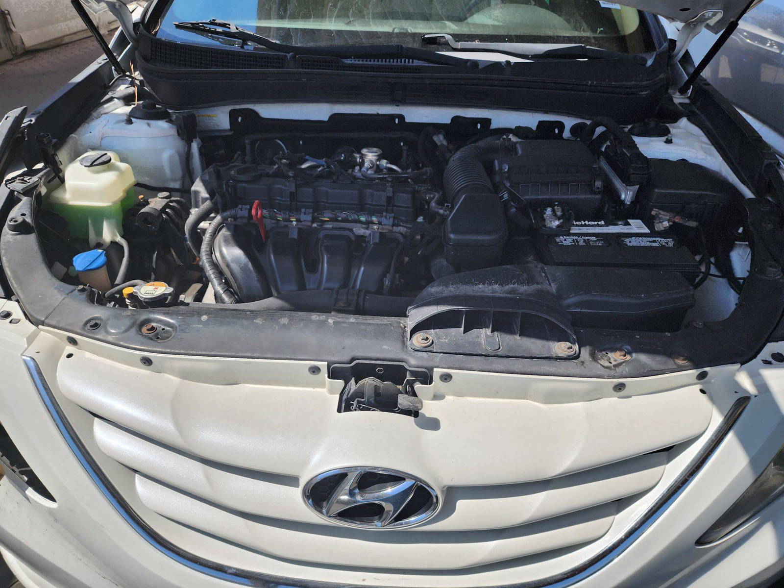 2013 HYUNDAI SONATA — 156990 Miles — Lot 56342594 — Souq - Marhaba Auctions Used Cars - Image 11