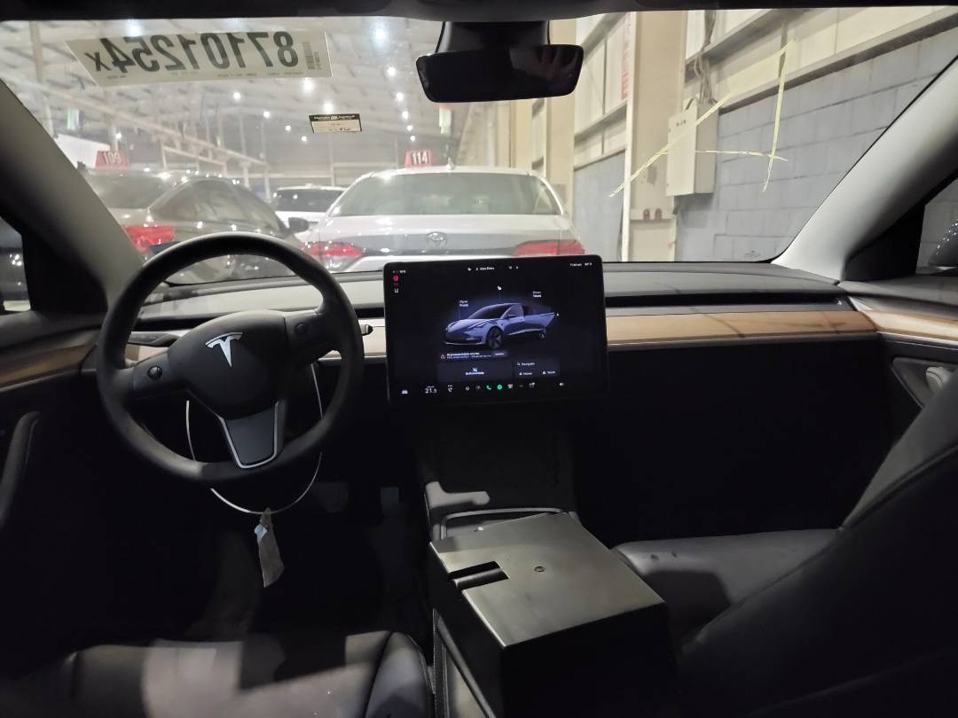 2023 TESLA MODEL 3 — 42830 KM — Lot 87101254 — Main - Marhaba Auctions Used Cars - Image 7