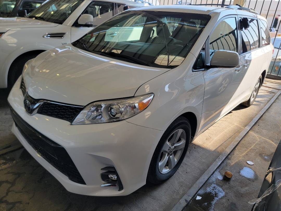 2015 TOYOTA SIENNA — 166574 Miles — Lot 0FS555884 - Marhaba Auctions Used Cars - Image 8