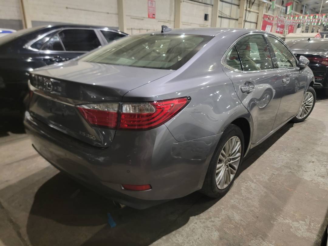 2015 LEXUS ES 350 — 108215 Miles — Lot 2193893 — Main - Marhaba Auctions Used Cars - Image 3