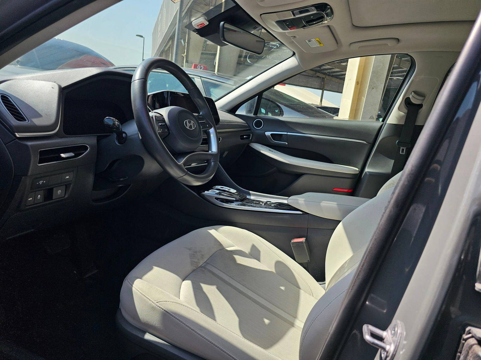 HYUNDAI SONATA 2023 - Marhaba Auction Used Cars - Image 9