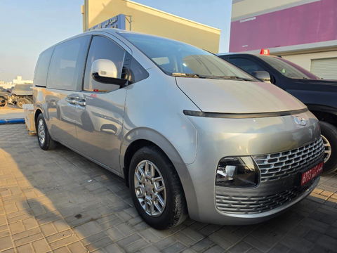 2022 HYUNDAI STARIA at Marhaba Auctions