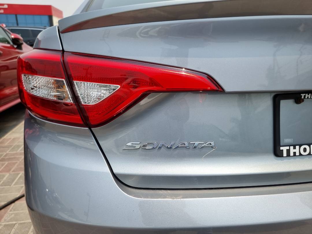 2016 HYUNDAI SONATA — 72914 KM — Lot 3154556 — Ind. 12 - Marhaba Auctions Used Cars - Image 9