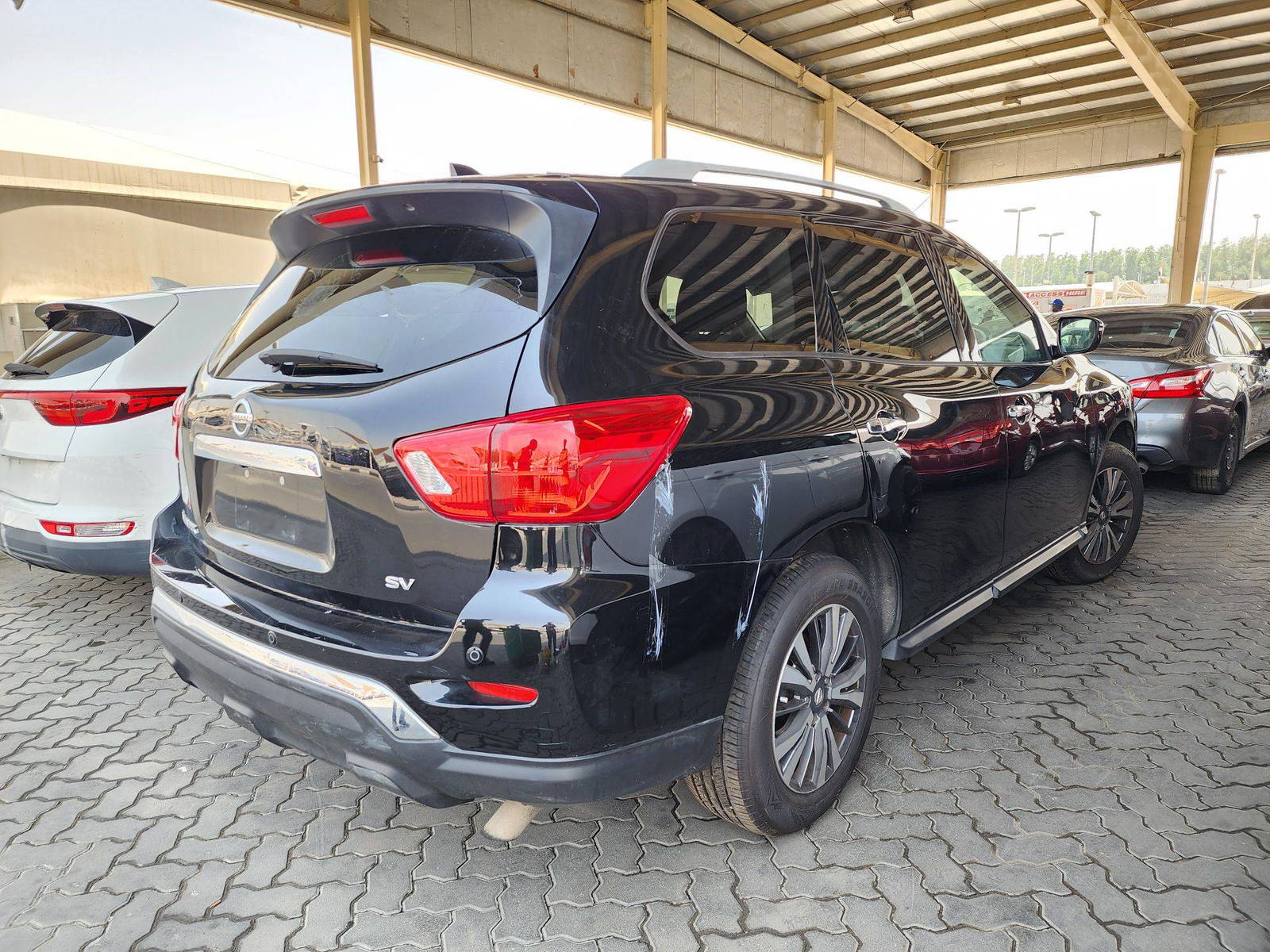 2020 NISSAN PATHFINDER — 94525 Miles — Lot 49484594 — Main - Marhaba Auctions Used Cars - Image 3
