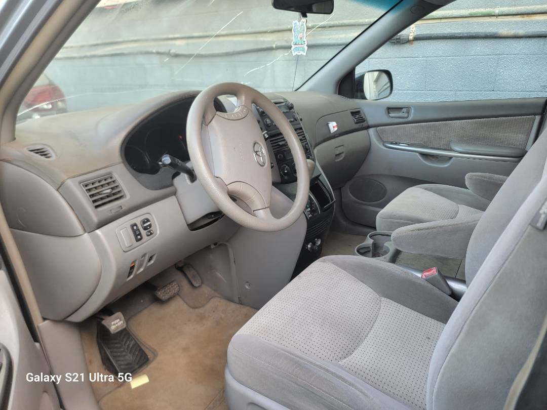 2008 TOYOTA SIENNA — 259139 Miles — Lot 163324 — Main - Marhaba Auctions Used Cars - Image 6