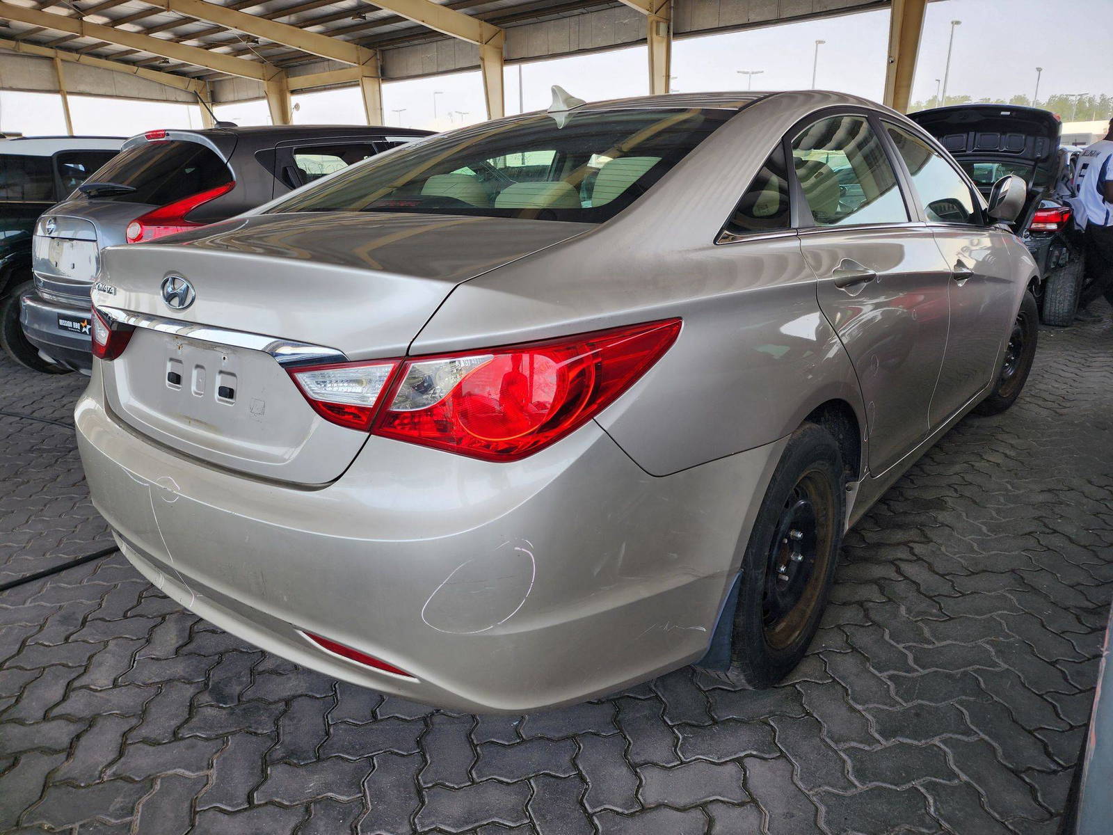 2011 HYUNDAI SONATA — 141866 Miles — Lot 38756745 — Main - Marhaba Auctions Used Cars - Image 3