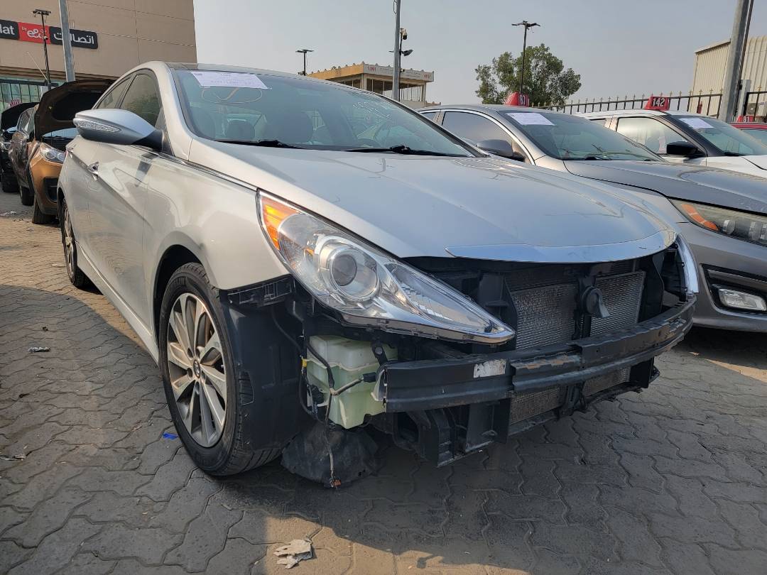2014 HYUNDAI SONATA — 128928 Miles — Lot H892792 — Main - Marhaba Auctions Used Cars - Image 4