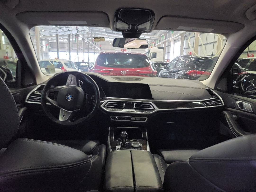 2020 BMW X7 XDRIVE40I — 73305 Miles — Lot 9B68532 — Main - Marhaba Auctions Used Cars - Image 7