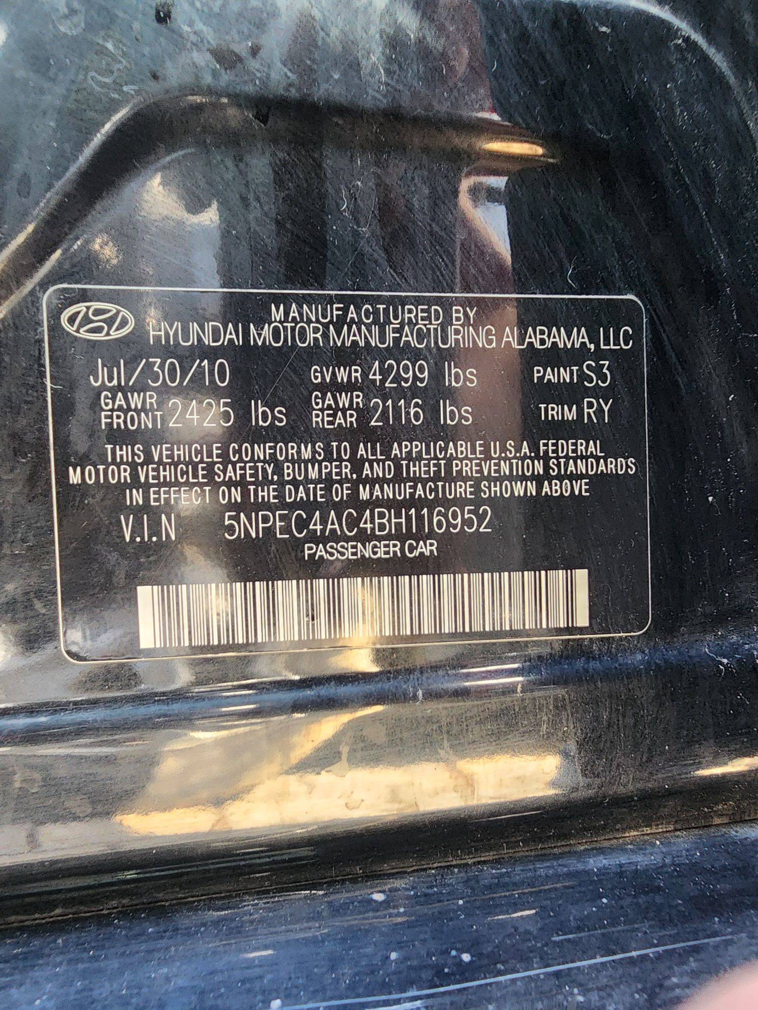 2011 HYUNDAI SONATA — 152092 Miles — Lot 41097165 — Al Quoz - Marhaba Auctions Used Cars - Image 11