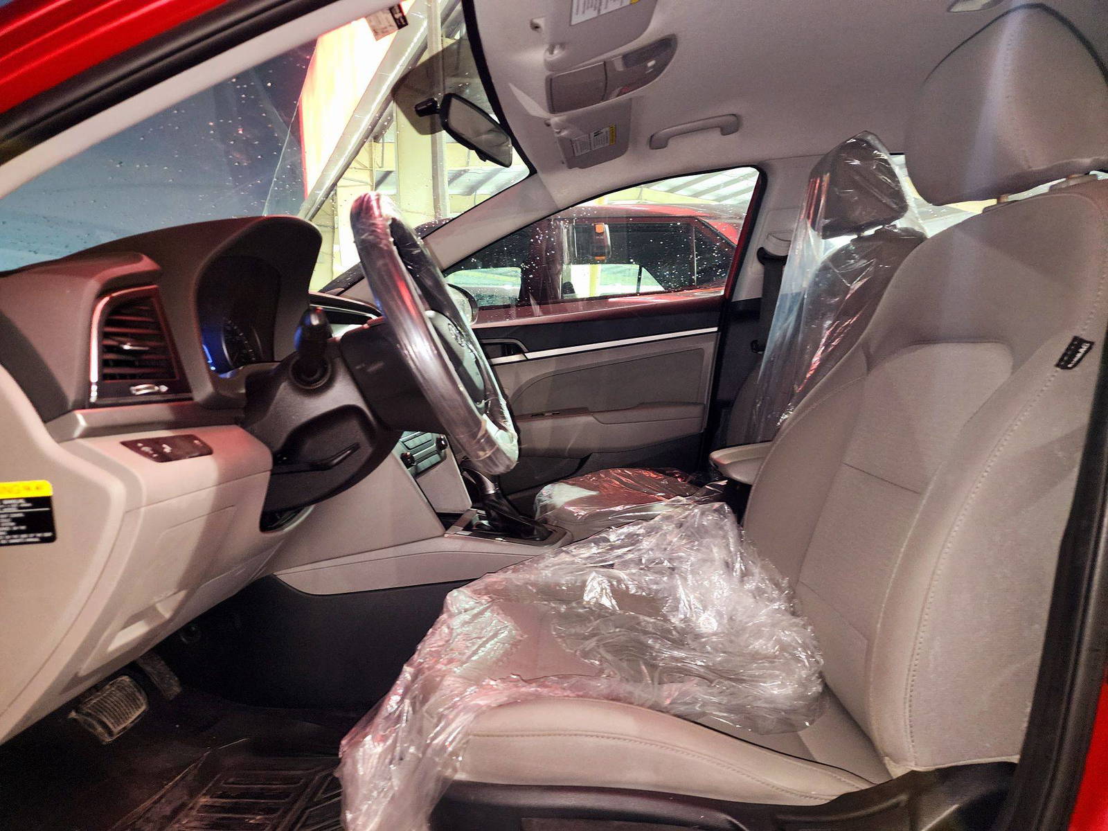 2018 HYUNDAI ELANTRA — 111628 Miles — Lot 240372 — Souq - Marhaba Auctions Used Cars - Image 8