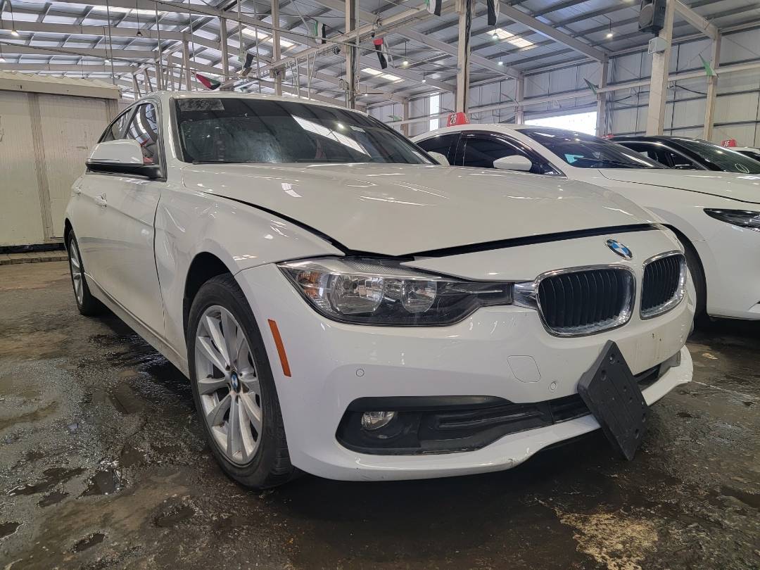 2017 BMW 320 I — 132906 Miles — Lot K864679 — Main - Marhaba Auctions Used Cars - Image 4