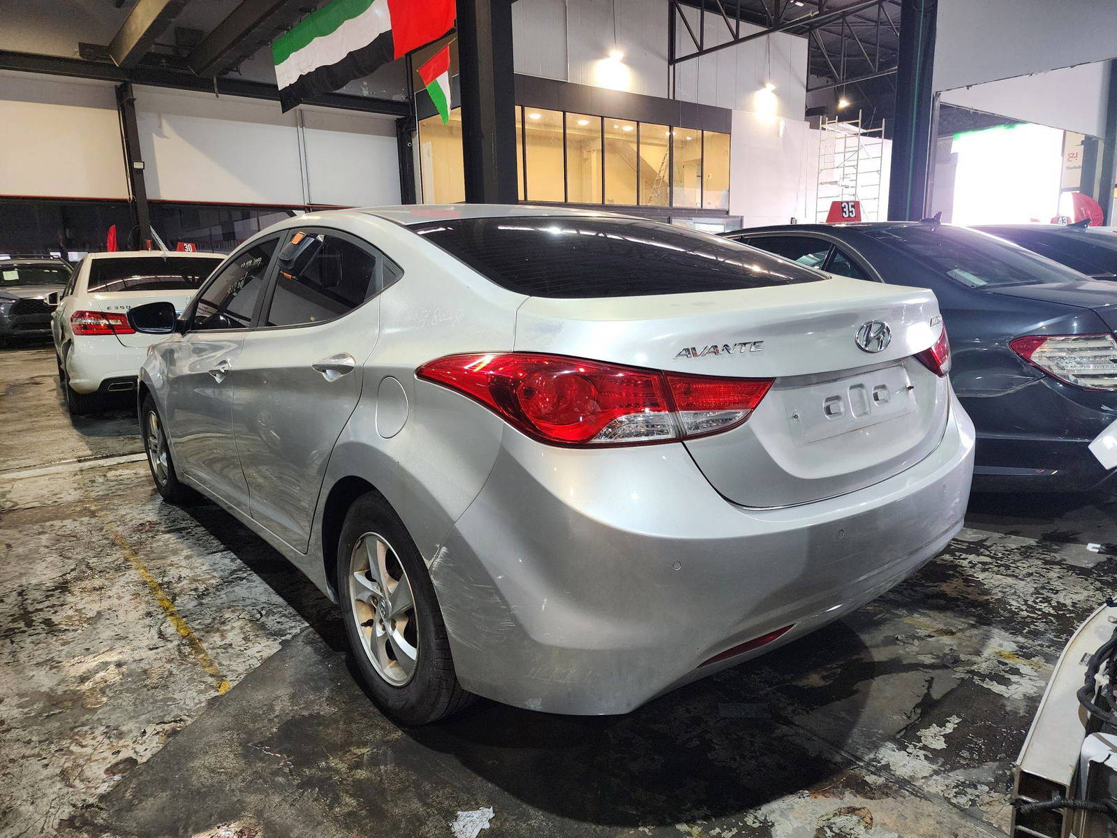 2011 HYUNDAI AVANTE — 124768 KM — Lot 214587 — Main - Marhaba Auctions Used Cars - Image 4