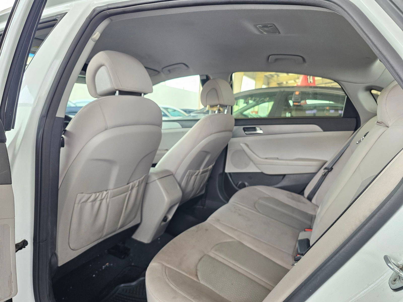 2015 HYUNDAI SONATA — 144531 Miles — Lot FH229900 — Main - Marhaba Auctions Used Cars - Image 6