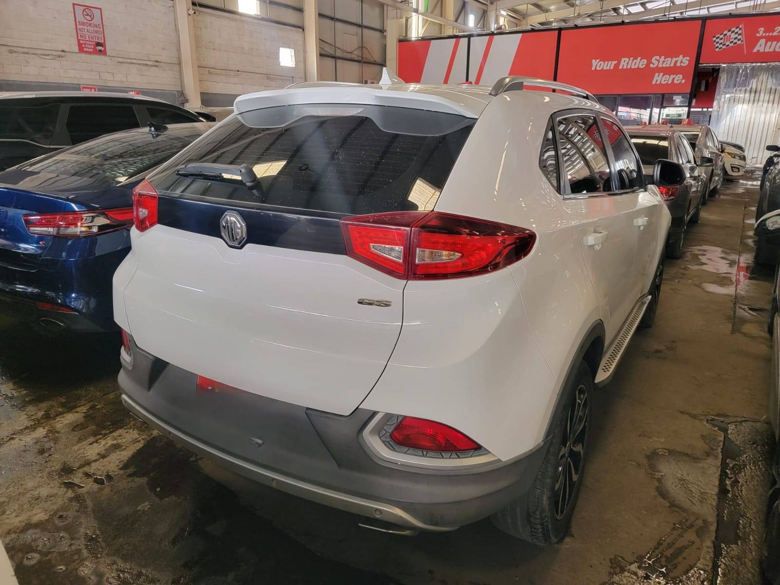 2016 MG GS — 193924 KM — Lot S012152 — Main - Marhaba Auctions Used Cars - Image 5