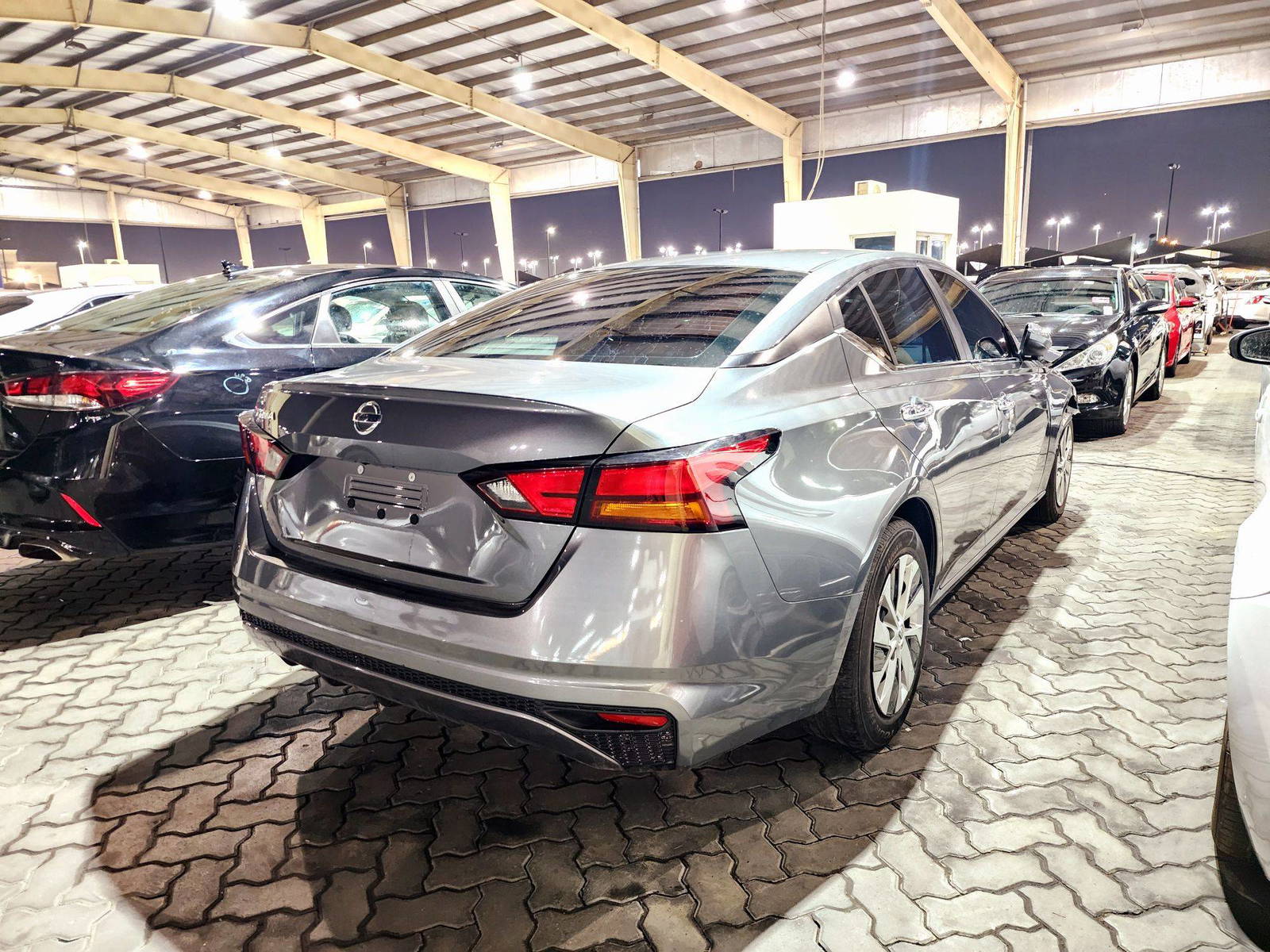 2021 NISSAN ALTIMA — 118039 Miles — Lot 73661254 — Main - Marhaba Auctions Used Cars - Image 3