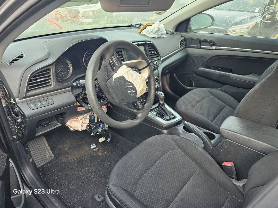 2019 HYUNDAI ELANTRA — 42781 Miles — Lot H443651 — Main - Marhaba Auctions Used Cars - Image 7