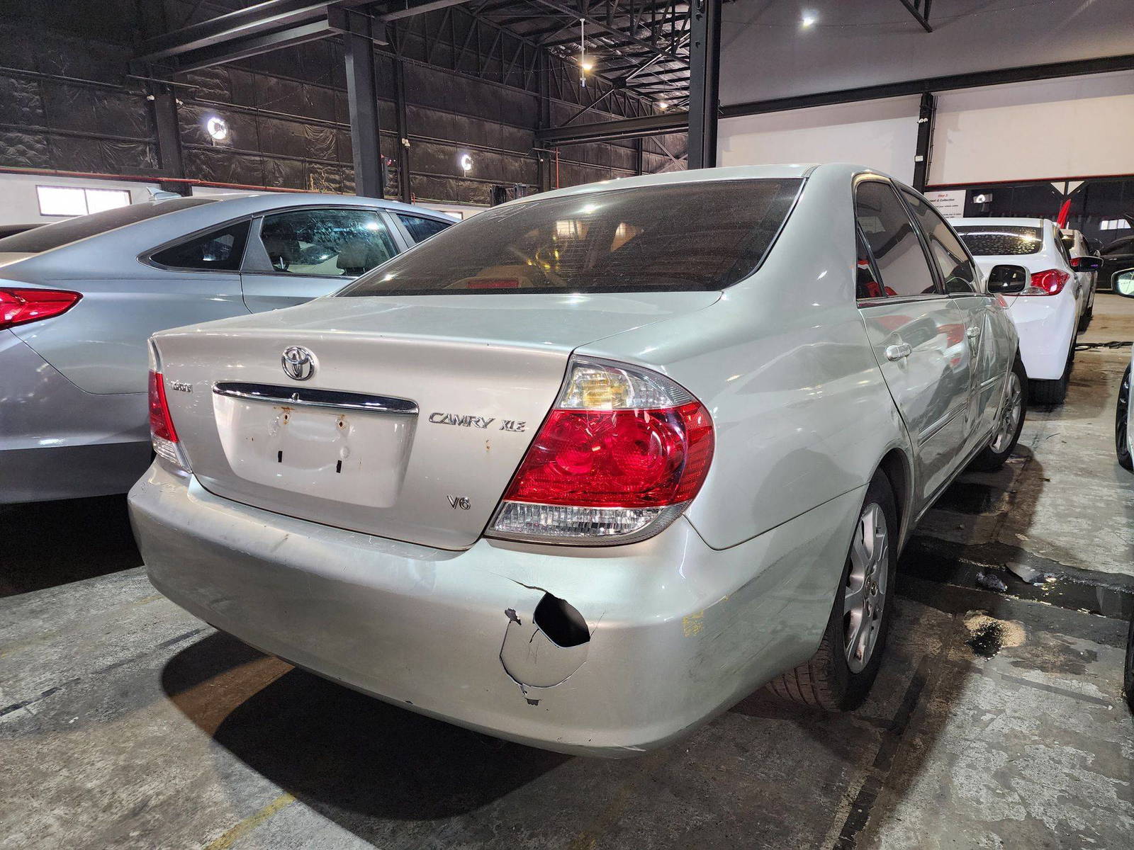 2005 TOYOTA CAMRY — 225609 Miles — Lot 81559304 — Main - Marhaba Auctions Used Cars - Image 6