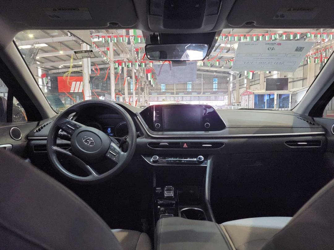 2022 HYUNDAI SONATA — 31405 Miles — Lot 44303855 — Ind. 12 - Marhaba Auctions Used Cars - Image 8