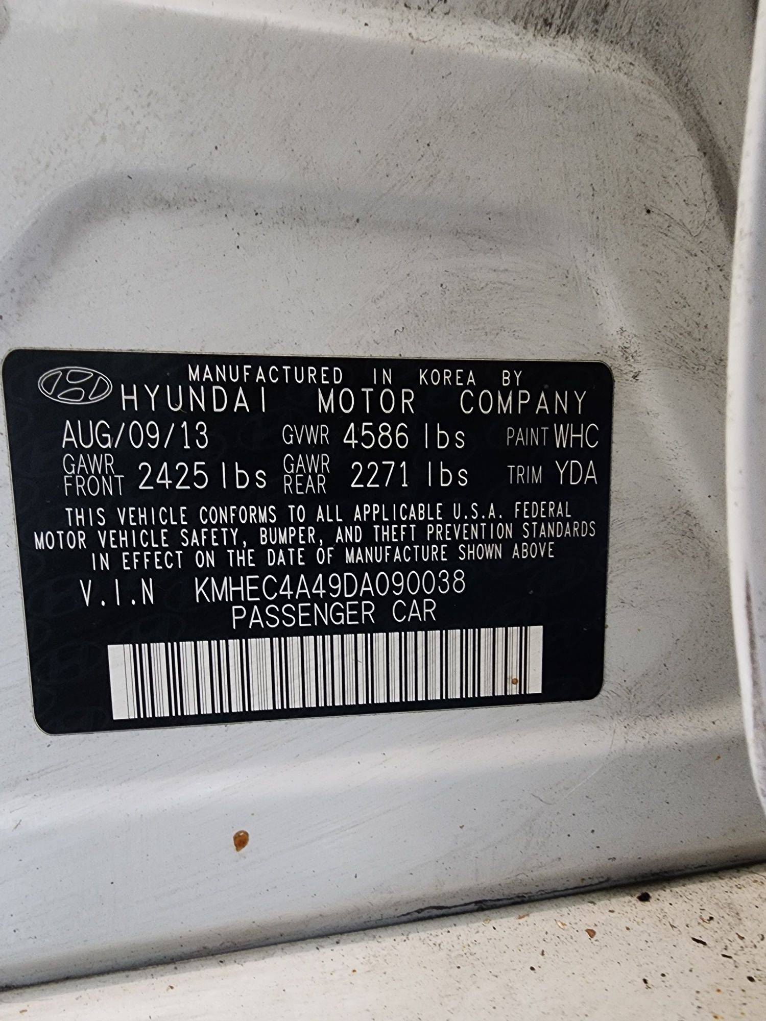 2013 HYUNDAI SONATA — 210079 Miles — Lot A090038 — Souq - Marhaba Auctions Used Cars - Image 9