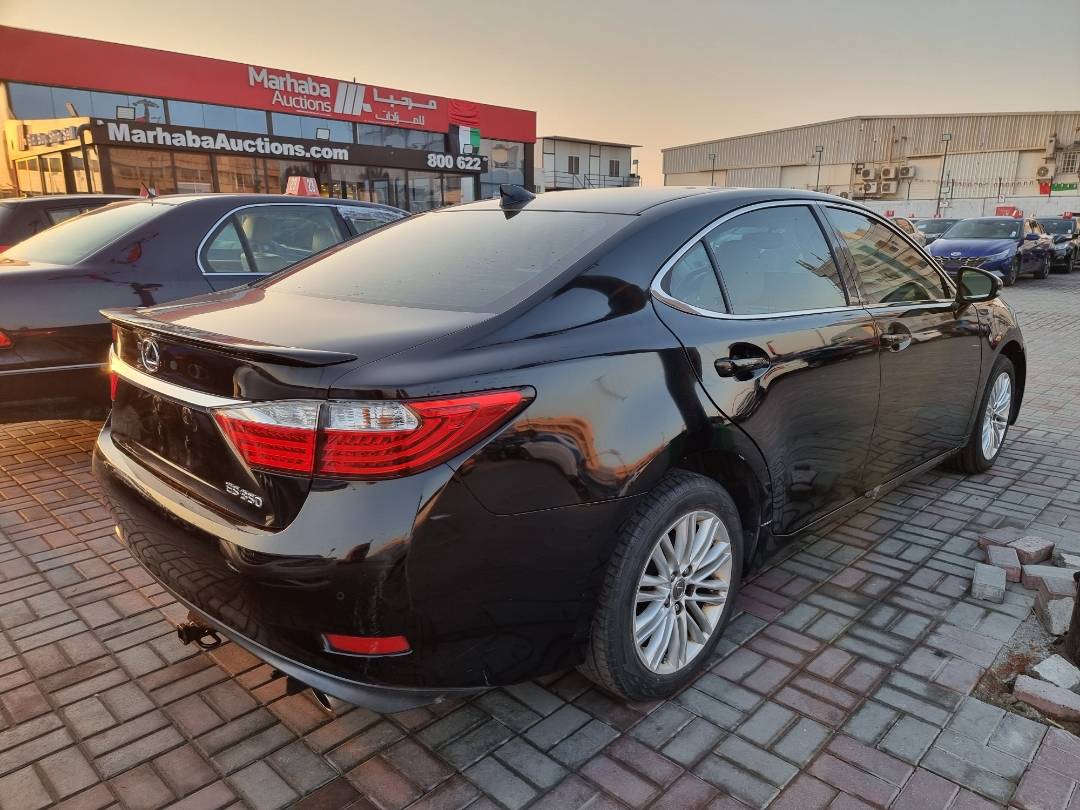 2015 LEXUS ES 350 — 137190 Miles — Lot 162123 — Main - Marhaba Auctions Used Cars - Image 4