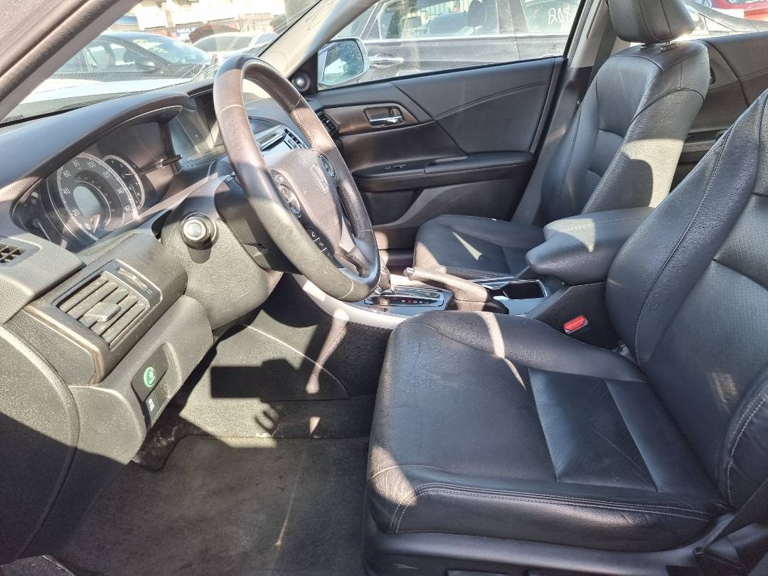 2013 HONDA ACCORD — 163917 Miles — Lot 215487 — Souq - Marhaba Auctions Used Cars - Image 8
