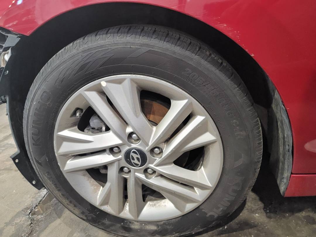 2019 HYUNDAI ELANTRA — 134493 Miles — Lot 39411404 — Main - Marhaba Auctions Used Cars - Image 9