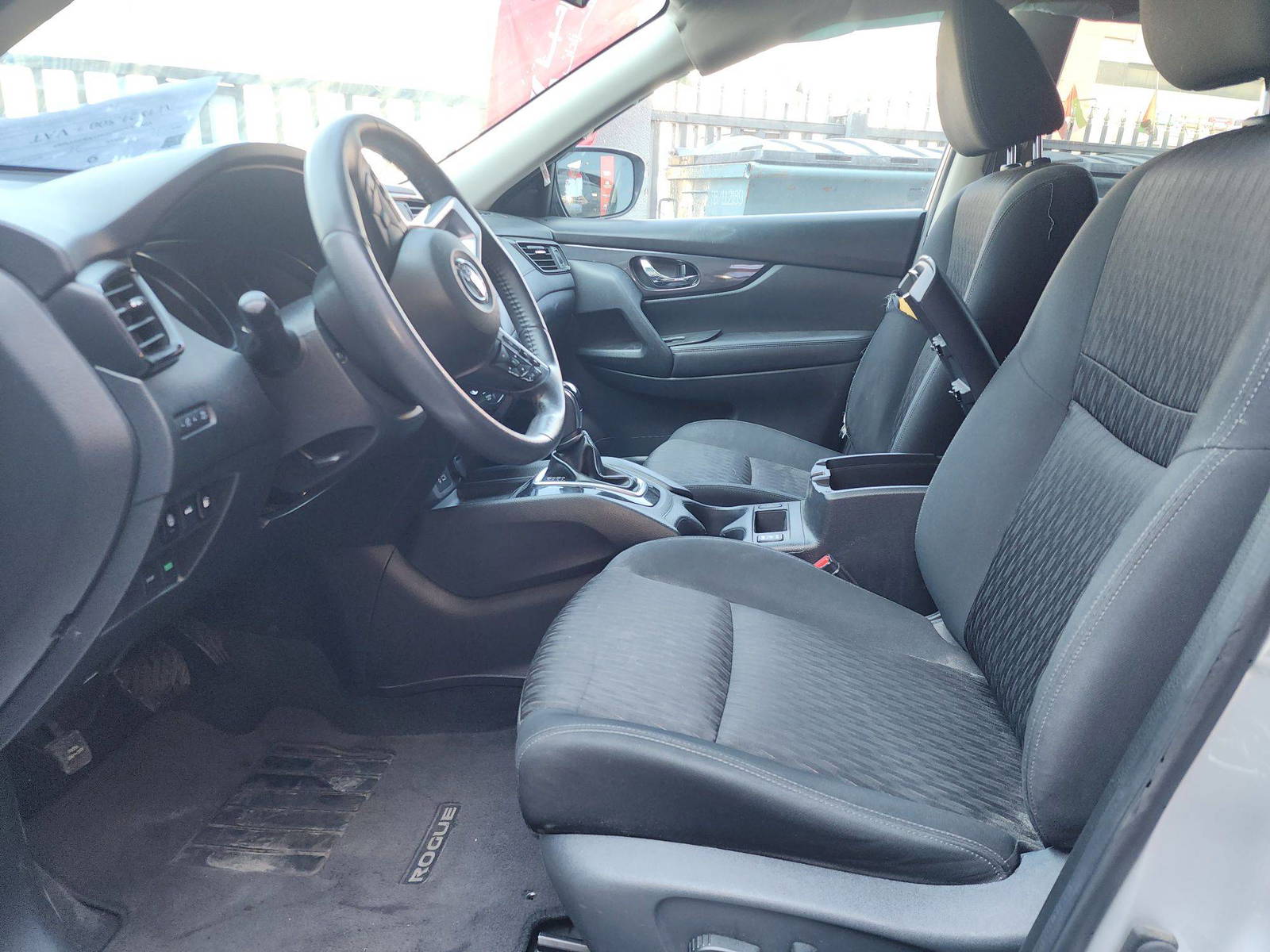 2019 NISSAN ROGUE — 100412 Miles — Lot 80500085 — Al Quoz - Marhaba Auctions Used Cars - Image 9