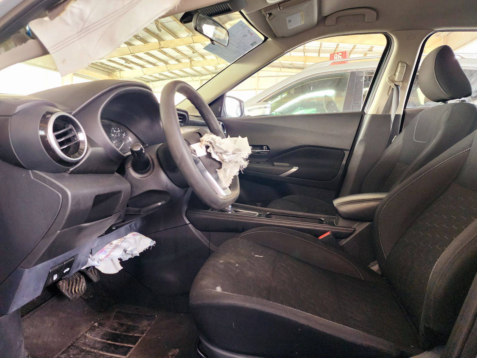 2022 NISSAN KICKS — 74759 Miles — Lot 88093175 — Souq - Marhaba Auctions Used Cars - Image 8