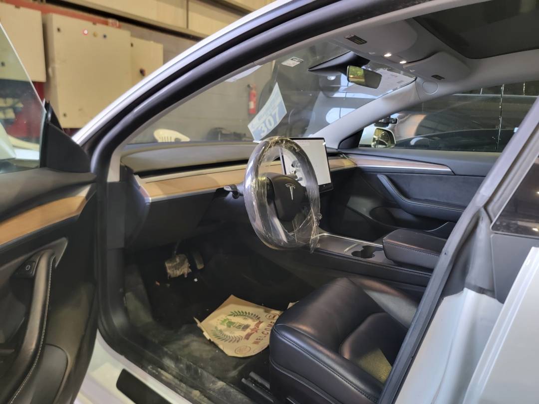 2021 TESLA MODEL 3 — 58751 Miles — Lot MF998553 — Main - Marhaba Auctions Used Cars - Image 6