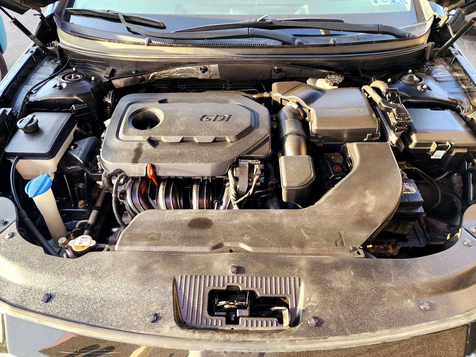 2015 HYUNDAI SONATA — 169566 Miles — Lot 215961 — Souq - Marhaba Auctions Used Cars - Image 11