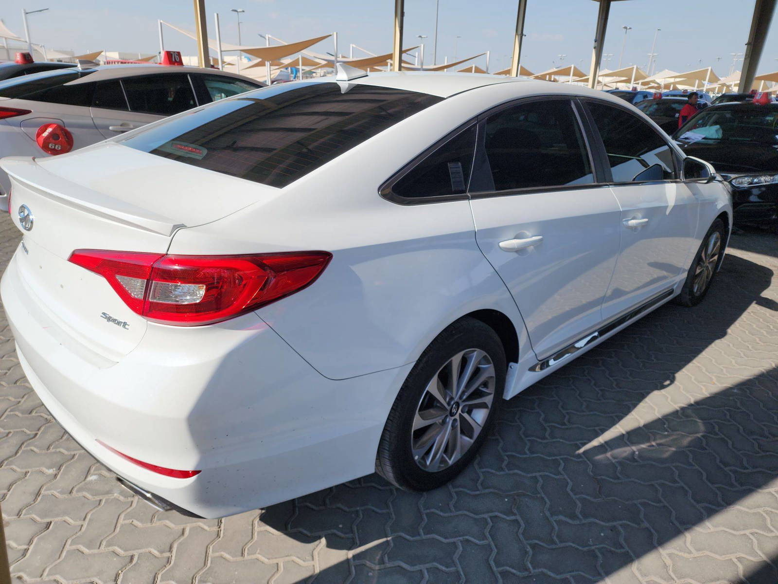 2017 HYUNDAI SONATA — 125386 Miles — Lot H521312 - Marhaba Auctions Used Cars - Image 3