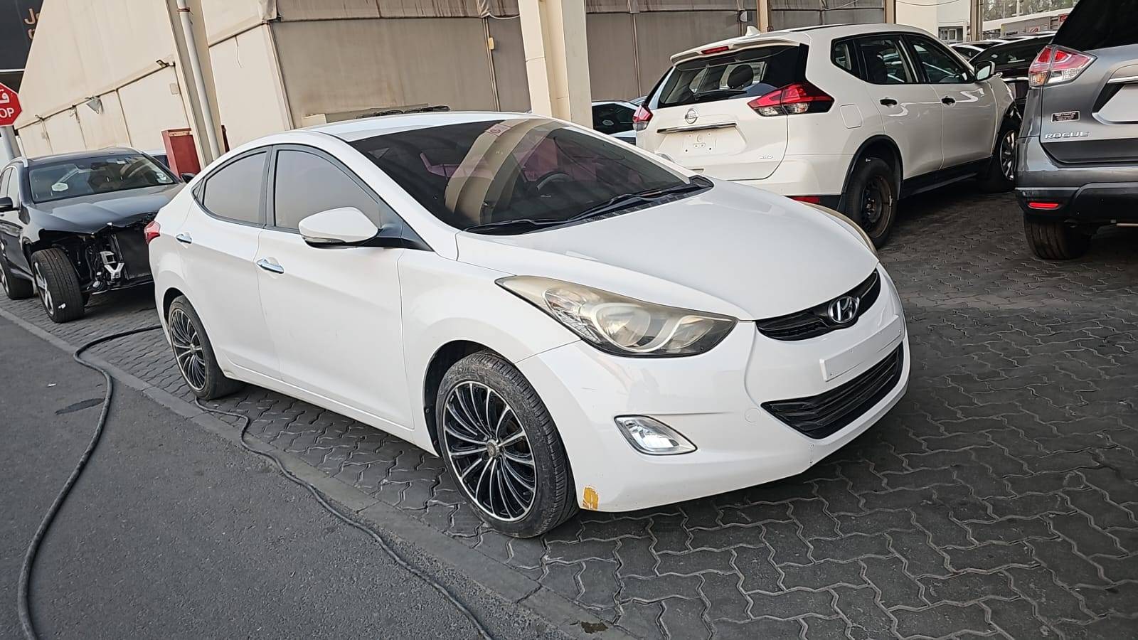 HYUNDAI AVANTE 2012 - Marhaba Auction Used Cars - Image 3