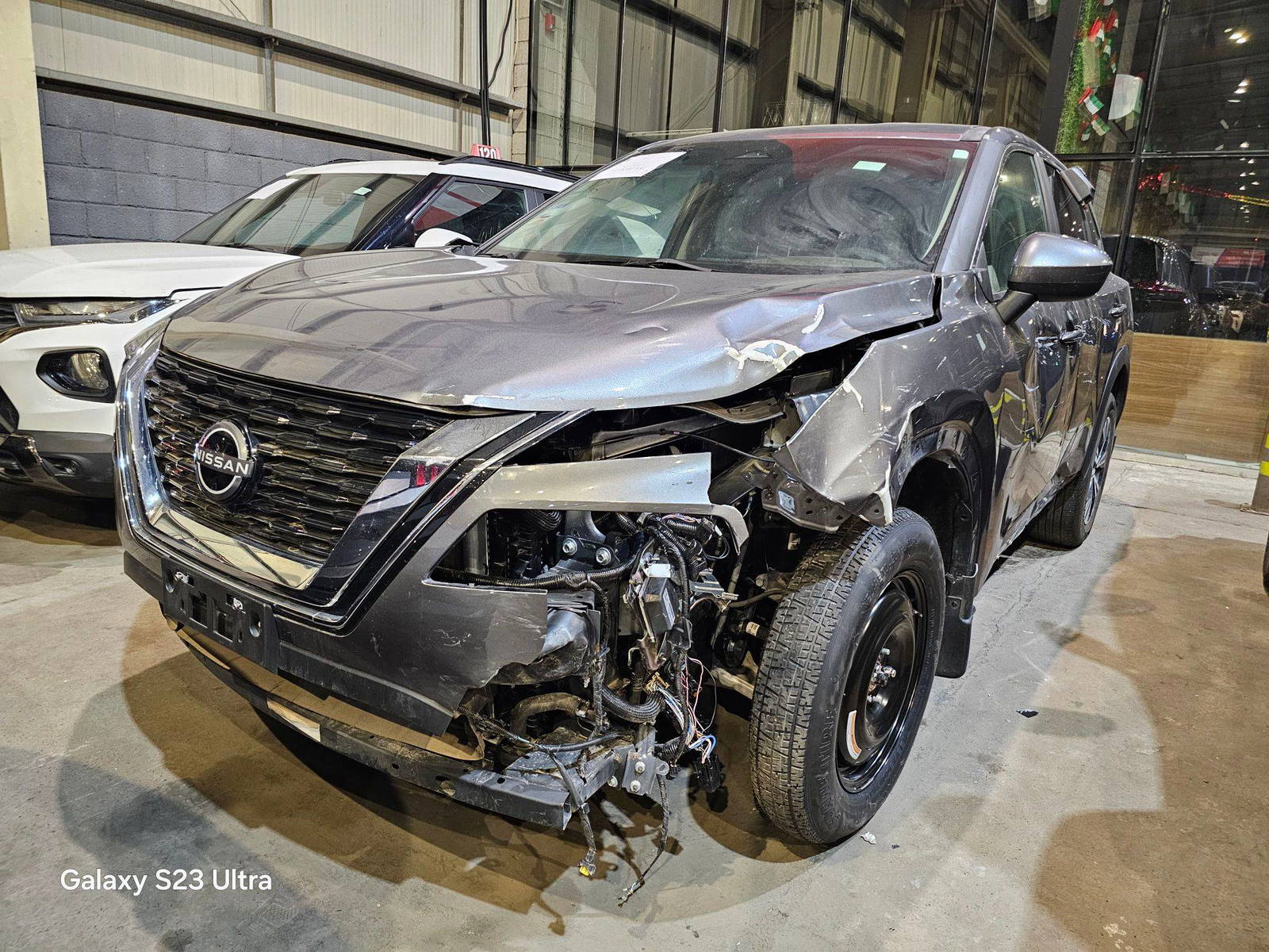 2023 NISSAN ROGUE — 9535 Miles — Lot C881608 — Main - Marhaba Auctions Used Cars - Image 5