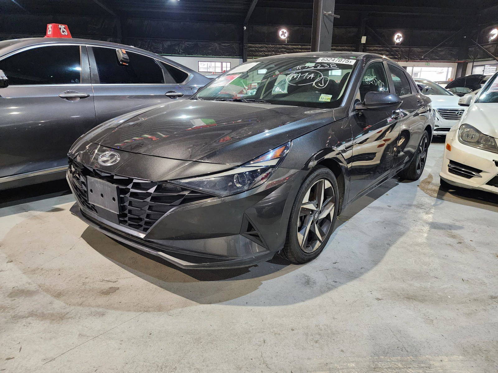 2023 HYUNDAI ELANTRA — sold — 125351 Miles — Lot XPH103238 — Main - Marhaba Auctions Used Cars - Image 2