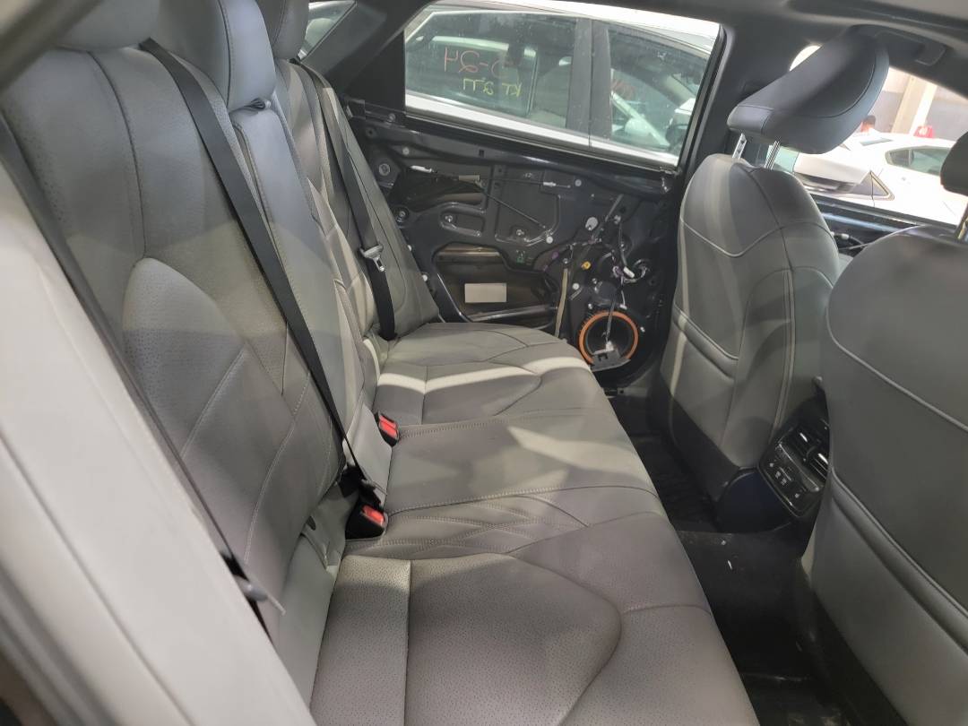 2019 TOYOTA AVALON — 71978 Miles — Lot 008998 — Main - Marhaba Auctions Used Cars - Image 6