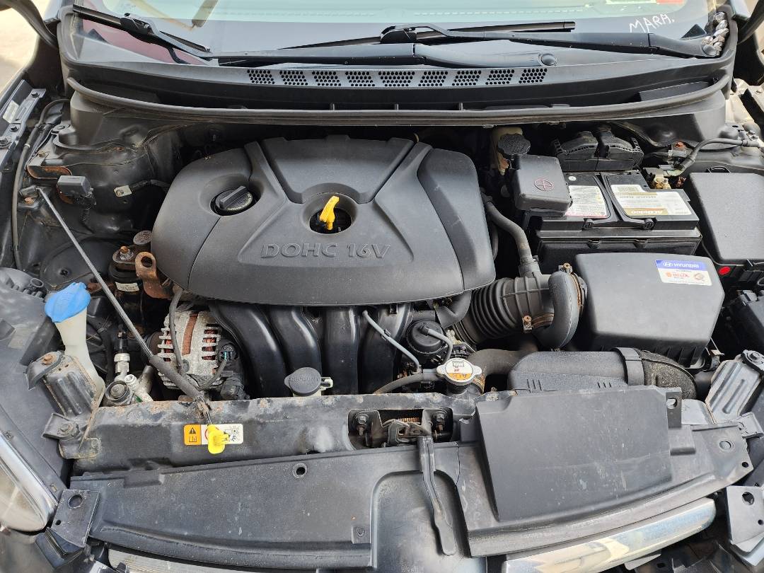 2015 HYUNDAI ELANTRA — 176933 Miles — Lot 81851013 - Marhaba Auctions Used Cars - Image 4