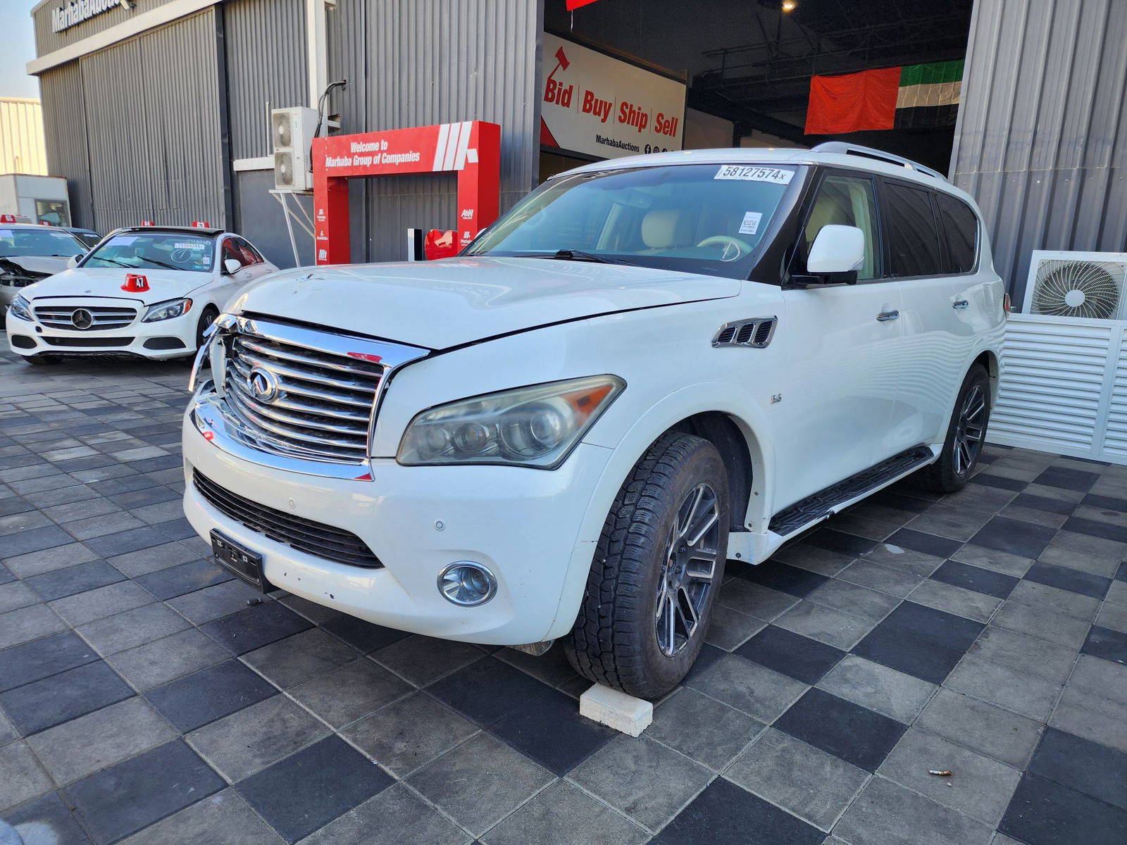 2014 INFINITI QX80 — 163296 Miles — Lot 58127574 — Souq - Marhaba Auctions Used Cars - Image 5