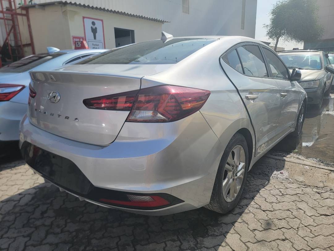2019 HYUNDAI ELANTRA — 101129 Miles — Lot 73870663 - Marhaba Auctions Used Cars - Image 4