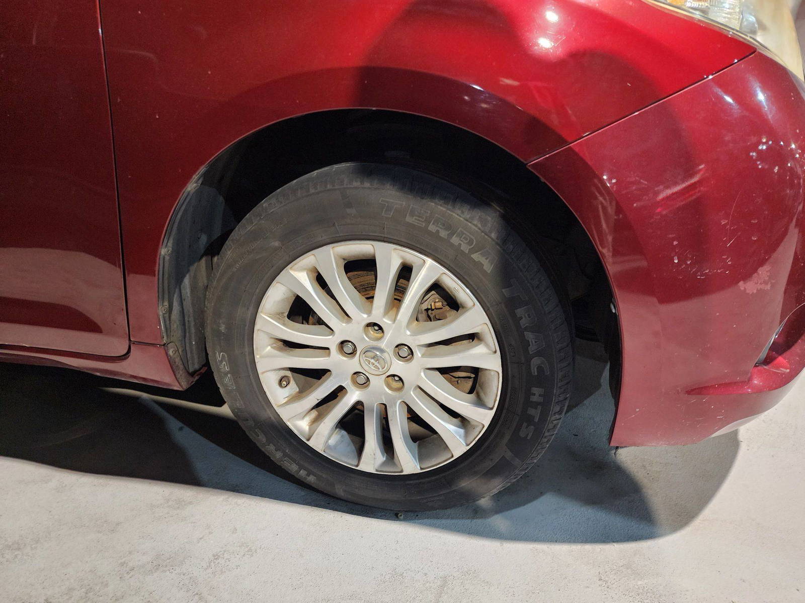 TOYOTA SIENNA 2011 - Marhaba Auction Used Cars - Image 10