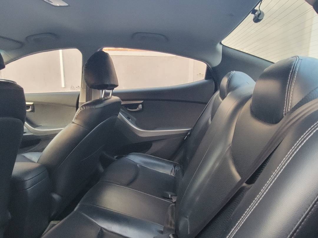 2010 HYUNDAI AVANTE — 178278 KM — Lot BU067168 — Main - Marhaba Auctions Used Cars - Image 6
