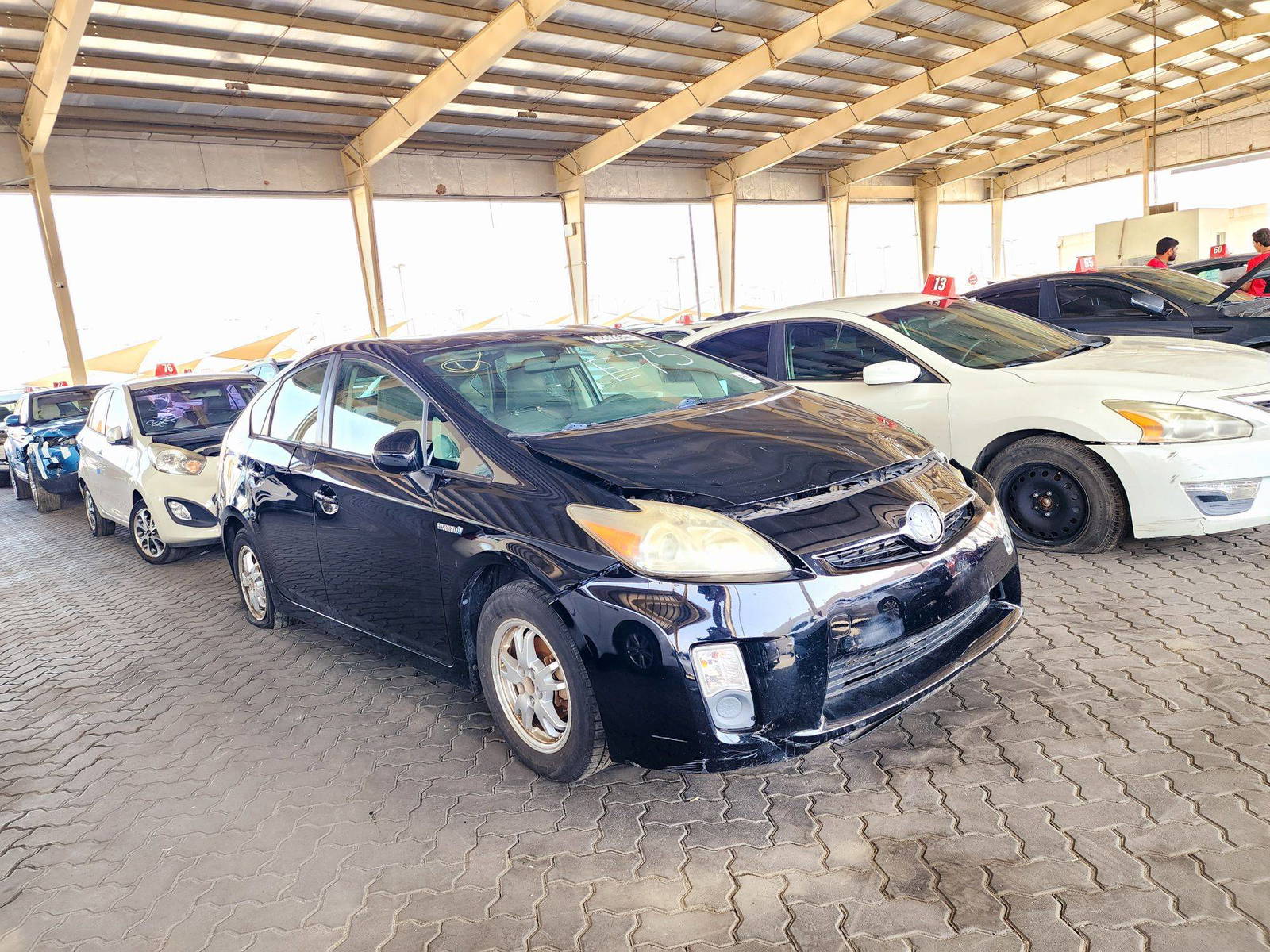 2010 TOYOTA PRIUS — 190399 Miles — Lot 80872364 — Souq - Marhaba Auctions Used Cars - Image 4