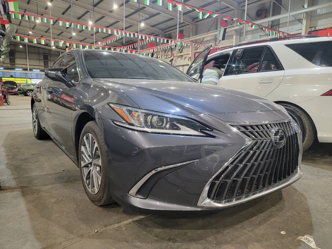 2023 LEXUS ES 350 — 12037 KM — Lot B13PU149640 — Main - Marhaba Auctions Used Cars - Image 5