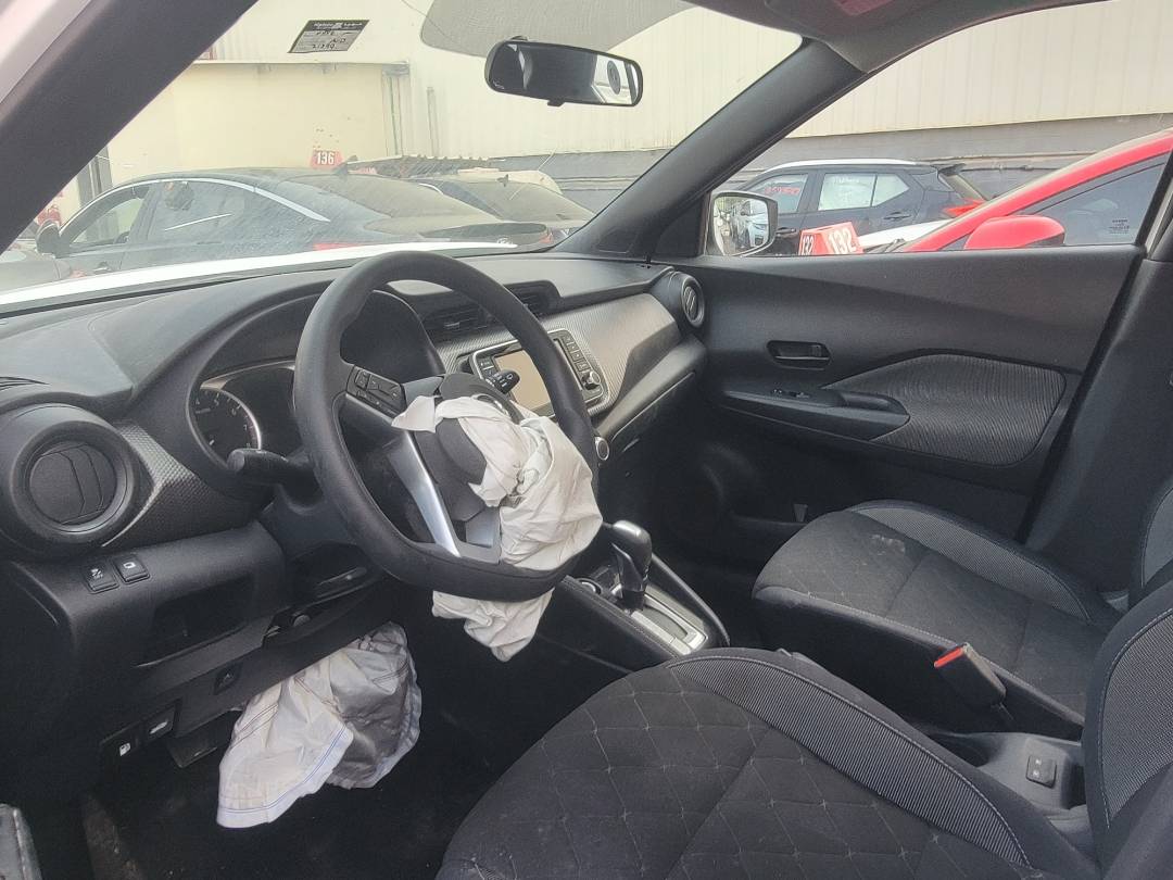 2018 NISSAN KICKS — 71399 Miles — Lot 534834 — Main - Marhaba Auctions Used Cars - Image 6