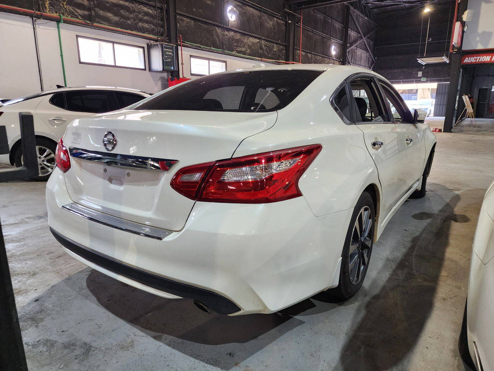 2016 NISSAN ALTIMA — 98753 Miles — Lot 40843956 — Main - Marhaba Auctions Used Cars - Image 4