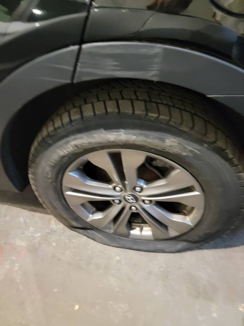 2013 HYUNDAI SANTA FE SPORT — 200835 KM — Lot 12273038 — Souq - Marhaba Auctions Used Cars - Image 8