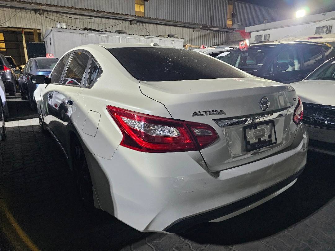 NISSAN ALTIMA