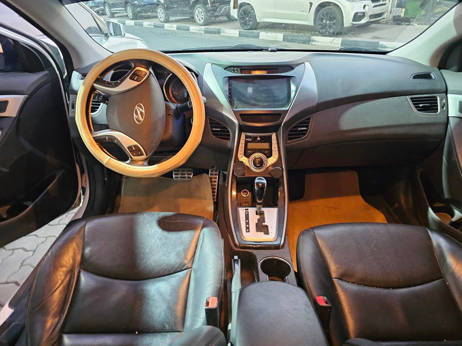 2012 HYUNDAI AVANTE — 112759 KM — Lot U579596 — Souq - Marhaba Auctions Used Cars - Image 8