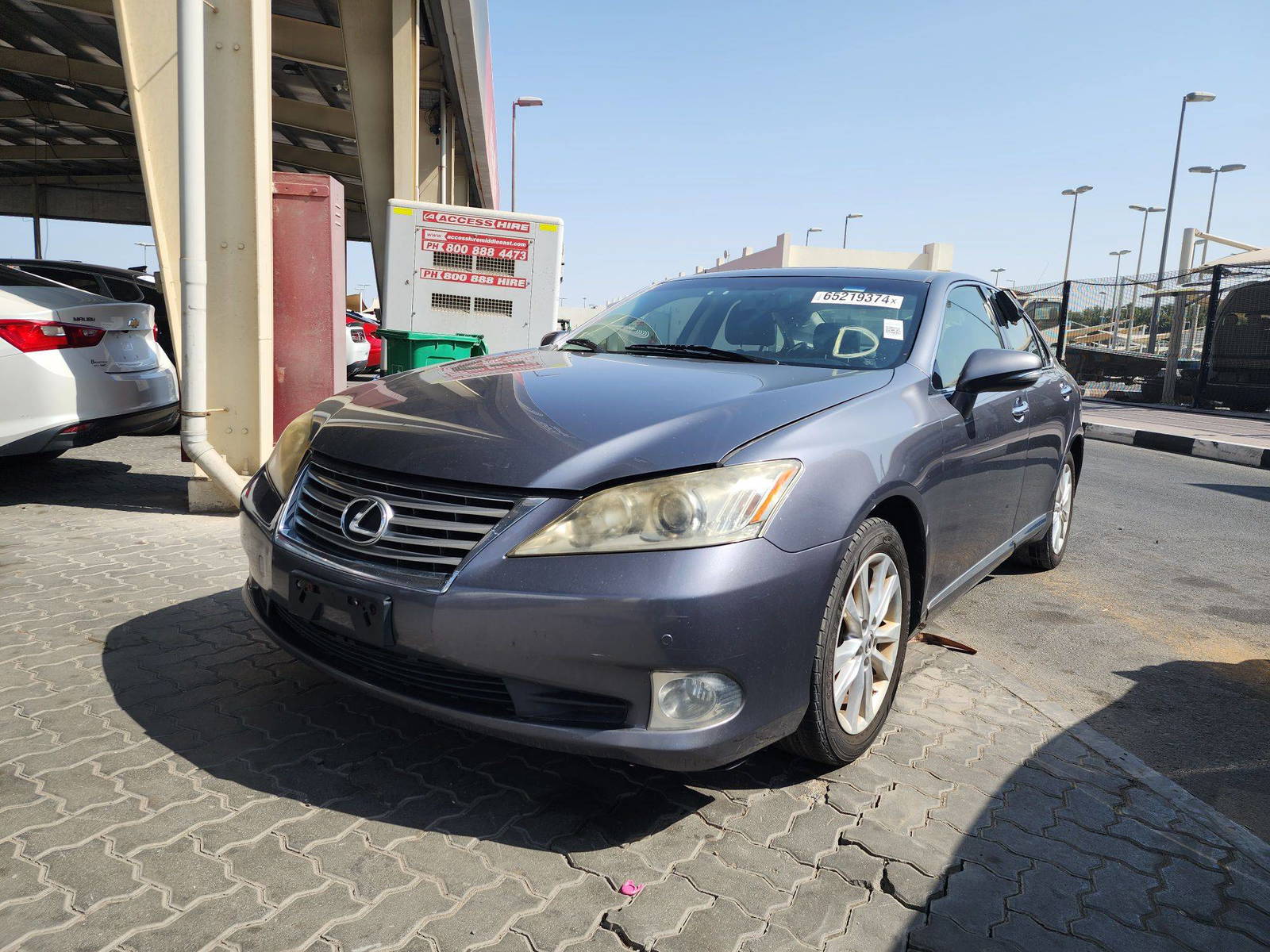 2012 LEXUS ES 350 — 215350 Miles — Lot C2509713 — Souq - Marhaba Auctions Used Cars - Image 5