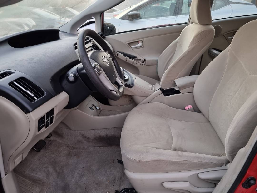 2011 TOYOTA PRIUS — 170835 Miles — Lot 214587 — Ind. 12 - Marhaba Auctions Used Cars - Image 8