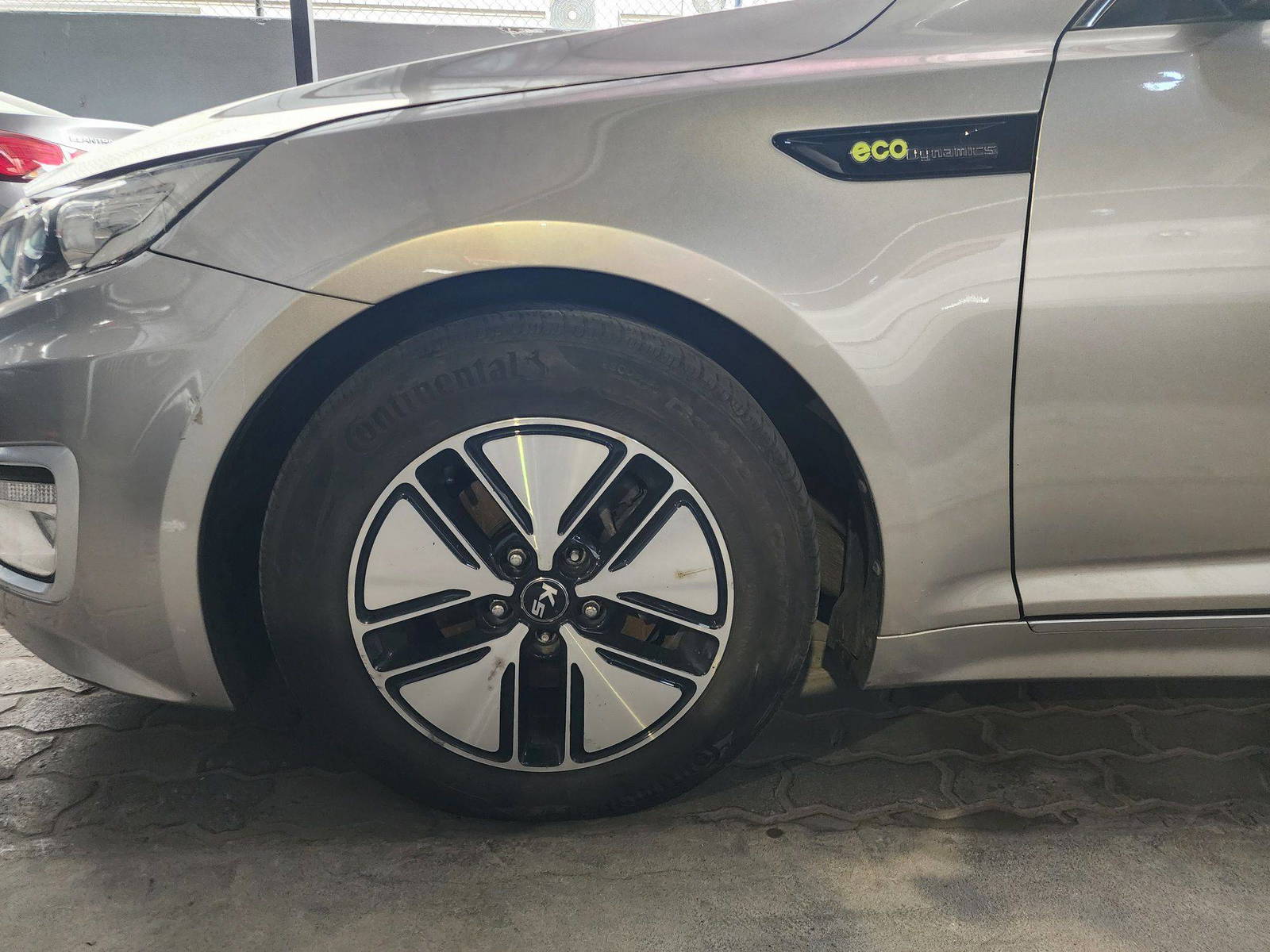 2012 KIA K5 — 231249 KM — Lot 004035 — Souq - Marhaba Auctions Used Cars - Image 12